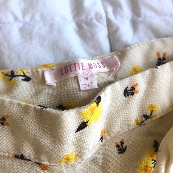 PacSun Lottie Moss Floral Shorts NWOT - Picture 2 of 4